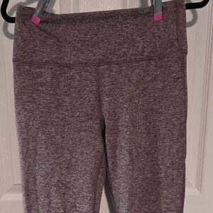 Zobha Heather Maroon Cropped Leggings Women Size large